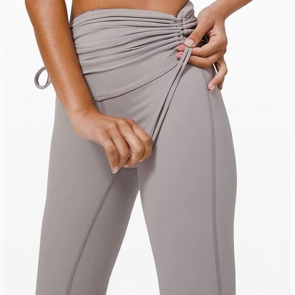 Lululemon Hug Your Core SHR - Picture 2 of 4